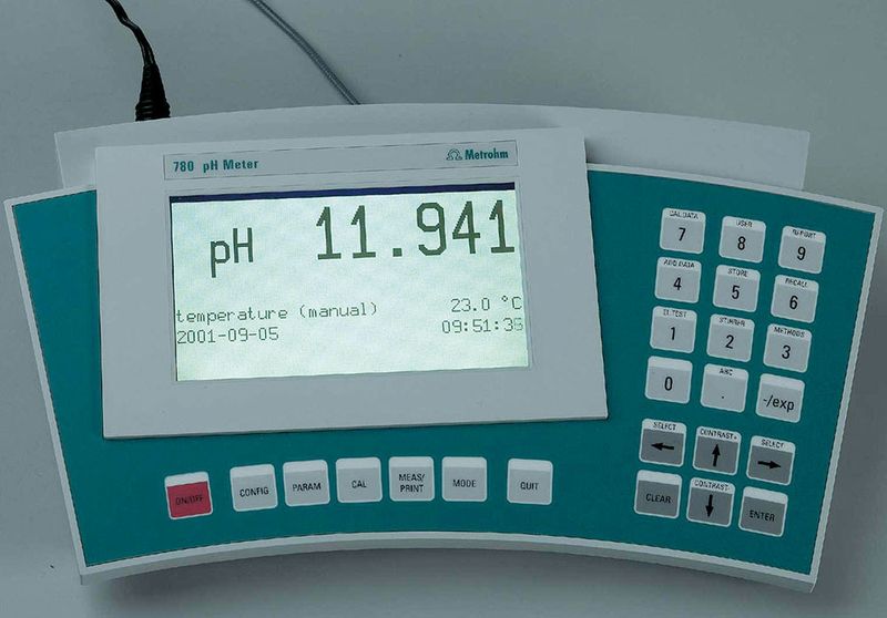 Abb.3:pH-Werte können je nach Messgerät bis
auf drei Nachkommastellen bestimmt
werden.
Quelle: Deutsche Metrohm GmbH (Archiv: Vogel Business Media)