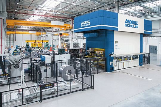 Matalúrgica Nakayyone nimmt bereits die vierte Transferpresse von Andritz Schuler in Betrieb.(Bild:  Andritz Schuler)