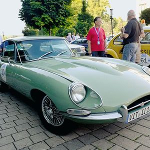Unter den teilnehmenden Flitzern war auch ein Jaguar E-Type V12, Baujahr 1974.(Bild:  Zietz/»kfz-betrieb«)