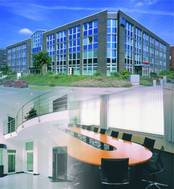 haus_halle_klein.gif ()