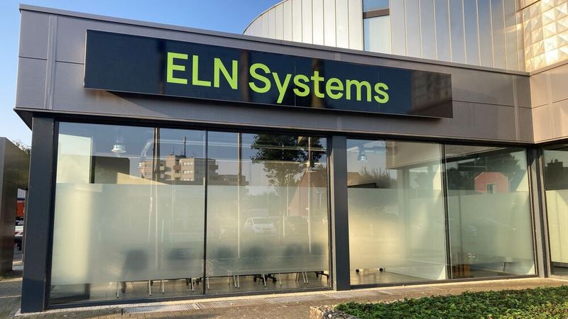 Seitenansicht der neuen ELN-Zentrale in Jüchen (Bild: ELN Systems)