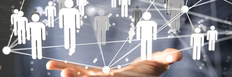 Personalmanagement wird bei der Digitalisierung oft vergessen.(Bild:  © vegefox.com – stock.adobe.com)