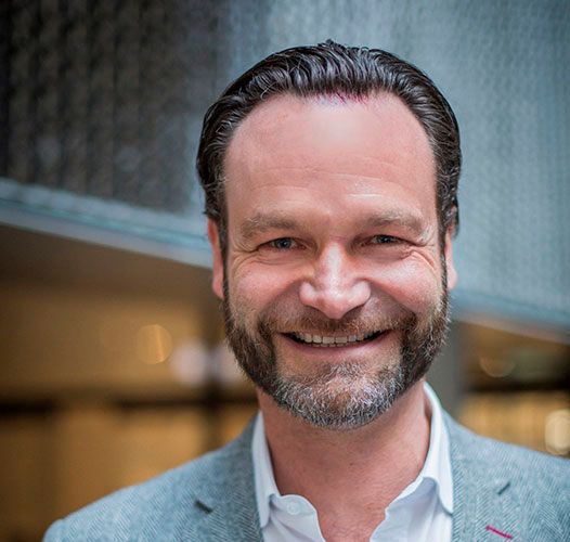 Till Kästner, COO von Artisense: "Für die Smart City – die vernetzte Stadt – mit sicheren, autonomen und selbstlernenden Systemen braucht es das Wissen, die Erfahrung und das Zusammenspiel vieler." (Bild:  Artisense)