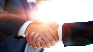 Four of the largest LNG process trains in the world will be manufactured at Air Products’ USA facility in Port Manatee, Florida.  (Deposit Photos )