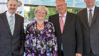 Freuen sich über eine gelungene Jubiläums-Gala: (v.li.) Magnus van Eyckels, Anneliese van Eyckels, Manfred van Eyckels und Franz-Josef Schattmann. (Foto: Privat)