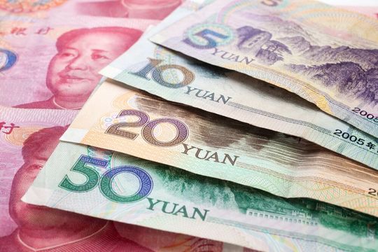 The Chinese yuan is actually worth more than the valuation allowed by the Beijing government! This artificial devaluation costs Germany billions. According to experts, a fair exchange rate is therefore necessary. And China could also benefit more from it than suffer ...(Image:  Cinbi-yuan)