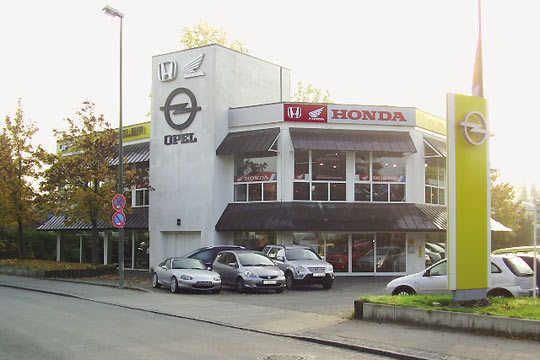 Mit den Marken Opel und Honda bietet die Filiale in Stockdorf ein breites Angebotsspektrum. (Archiv: Vogel Business Media)