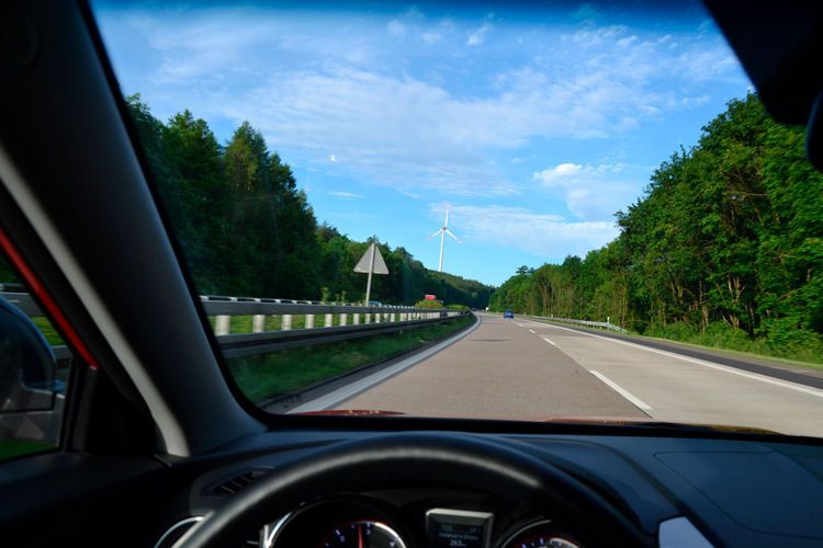 Ob in der Stadt, über Land oder auf der Autobahn – der Tivioli machte während der Testfahrten einen überzeugenden Eindruck. (Michel / »kfz-betrieb«)