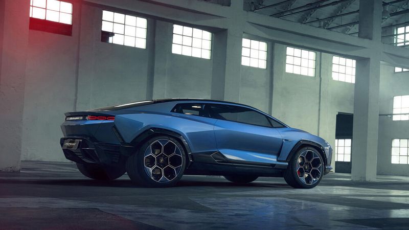 Auffallend ist die breite C-Säule. (Bild: Lamborghini)