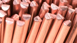 Zur Abwechslung mal gute Nachrichten! Denn der Kupferpreis ist seit über 1,5 Jahren erstmals wieder unter 7.000 US-Dollar pro Tonne gefallen. Das hat seinen Grund! (Bild: C. Ursmann)