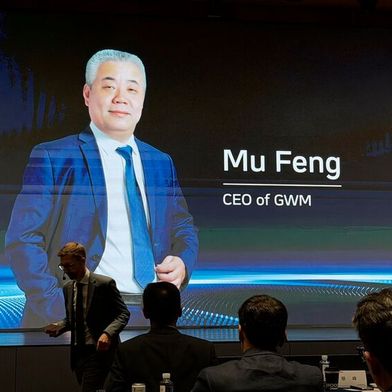 GWM-CEO Mu Feng stellte in Baoding die neue Firmenstrategie vor (Bild: SP-X/Daniel Killy)