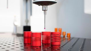 Die Wendeln verleihen den Kupplungen flexible Bereiche, deren Elastizität sich genau berechnen lässt. (Bild: Ringspann)