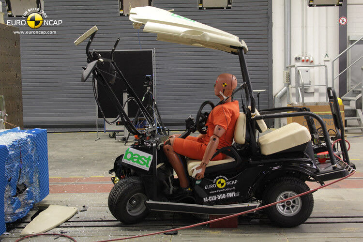Es bot vor allem beim Frontalaufprall kaum Schutz: Die komplette Karosseriestruktur kollabierte. (Foto: Euro-NCAP)