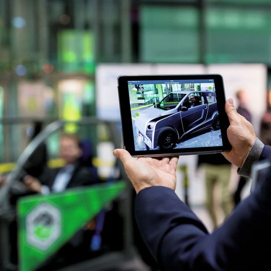 Funktionalitäten für IoT, additive Fertigung, erweiterte Realität und modellbasierte Definition in Creo 4.0 sollen intelligentere, vernetzte Produkte und neuen wirtschaftlichen Mehrwert ermöglichen.(Bild:  PTC)