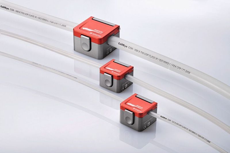 Verschiedene Kanalgrößen: Nicht-invasive Ultraschall Durchflusssensoren Sonoflow CO.55 V3.0 mit eingelegtem Silikonschlauch . (Sonotec)