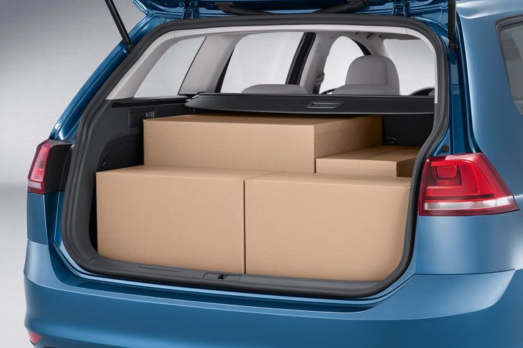 Damit fehlen dem Golf nur noch 100 Liter zum eine Nummer größeren Passat Variant. (Foto: Volkswagen)