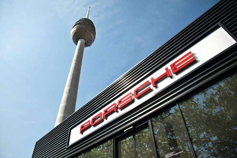 Mit einem Servicebetrieb betreut die Feser-Graf-Gruppe in Nürnberg ihre Porsche-Kunden. (Foto: Feser Graf)