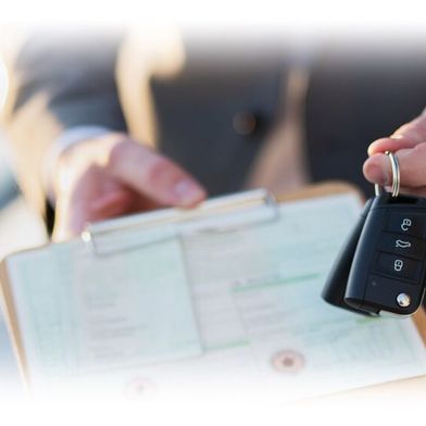 Viele Gebrauchtwagenverkäufer sind handlungsorientiert und verkaufsstark, haben aber wenig – oder kein – strategisches Verständnis für Marktmechanismen. (Bild: © Wellnhofer Designs - adobe.stock.com)