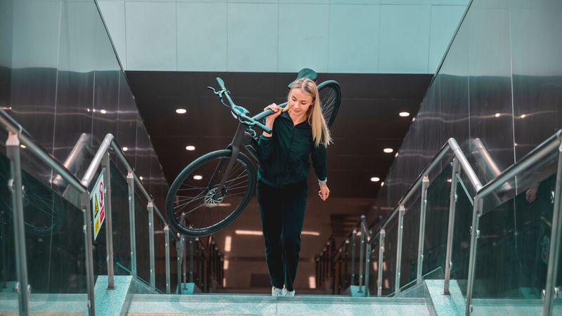 Mit nur 13 Kilogramm ist das Urtopia wesentlich leichter als viele andere Pedelecs. (Bild: Urtopia)