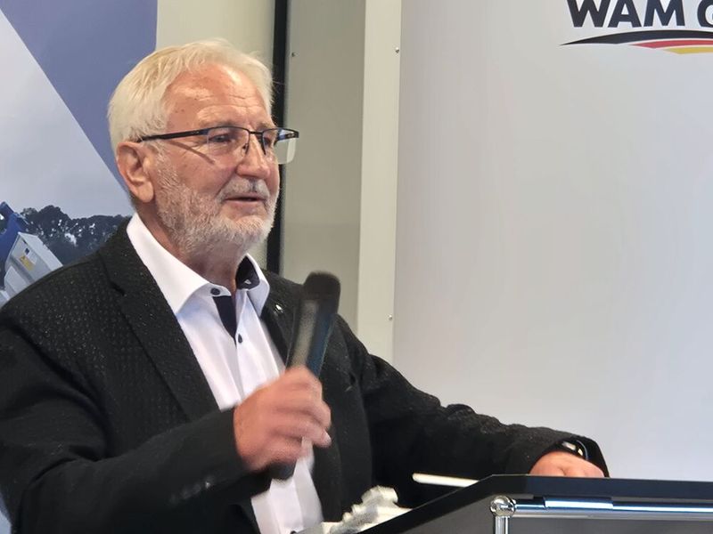 Werner Schmidt gründete 1986 die deutsche WAM-Tochter, zunächst im Dachgeschoss seines Hauses. (Bild: Sabine Mühlenkamp)