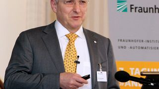 Dr. Ralf Sick-Sonntag, Bayer MaterialScience, über die Gründe, warum Stillstandsmanagement immer wichtiger wird: „Wir werden besser, aber der Wettbewerb wird auch besser."  (Bild: Fraunhofer IFF)