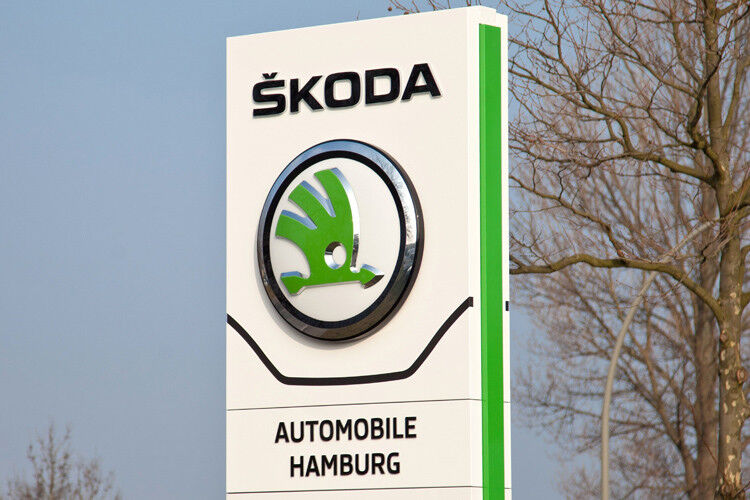 Der neue Skoda-Betrieb am Großmoorbogen 1a bietet Neu- und Gebrauchtwagenvertrieb, Wartungs- und Reparaturservice sowie einen Ersatzteil- und Zubehördienst. (Foto: Volkswagen Automobile Hamburg)