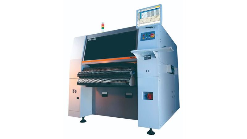 SM 482 Plus: Optimiert für hohe Flexibilität und ein breites Bauteilespektrum.(Bild:  Multi Components)