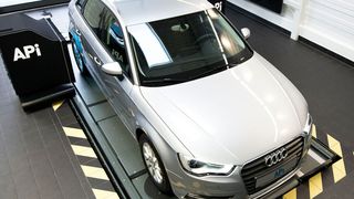 Der API-Annahmestand findet sich in vielen Direktannahmen führender Autohäuser. (Beissbarth)