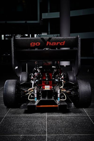 Formula Student Engagement der BMW Group: Der Rennwagen von „AMZ-Racing“ der ETH Zürich (BMW)