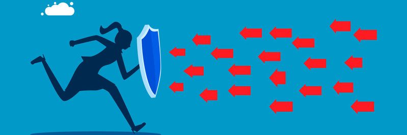 Frauen stoßen auf ihrer Karriereleiter immer noch auf zahlreiche Hindernisse und Widerstände. (Bild:  Nastudio - stock.adobe.com)