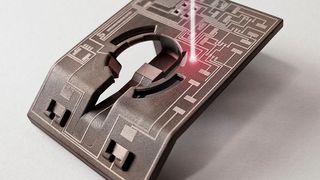 Die Übertragung von Leiterbahnen auf dreidimensionale Geometrien ist mit der Laser-Direkt-Strukturierung einfach und schnell umsetzbar. (LPKF Laser & Electronics)