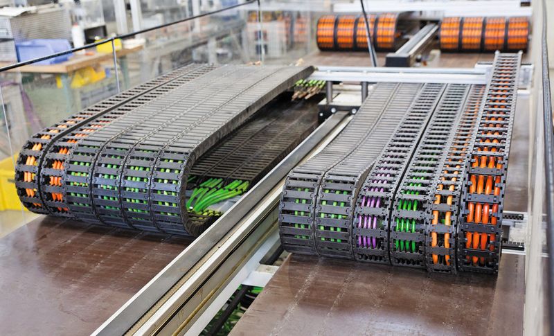 Energy chains of Igus are always in demand in Turkey which is why Igus opened its own branch in Istanbul. (Igus)