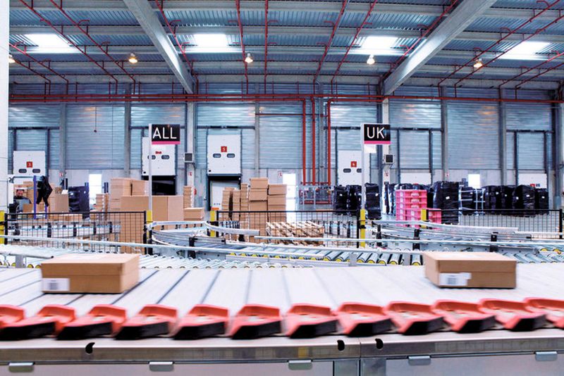 Für den Maschinenbau ist der Versandhandel ein wichtiger Kunde geworden, der mittlerweile auch die Produktentwicklung beeinflusst. (Bild: Vente Privee)
