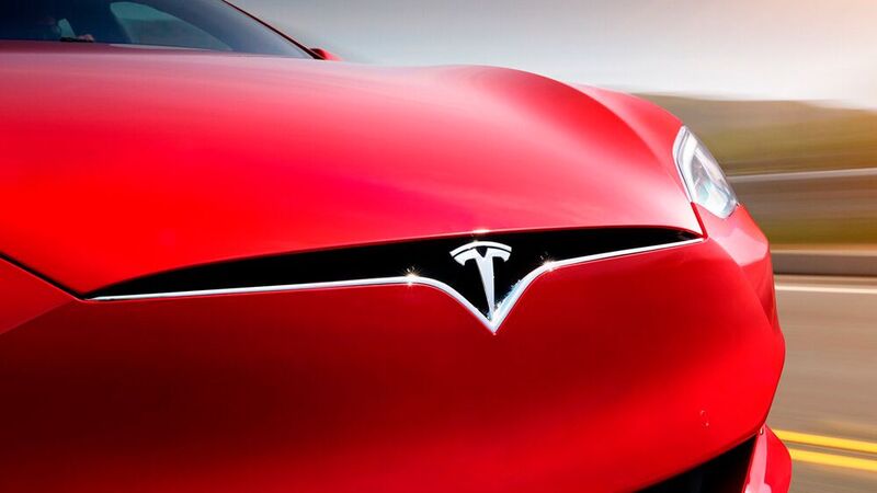 Tesla selbst hatte von Anfang an bestritten, dass „Autopilot“ auf der Strecke aktiviert worden sein konnte. 