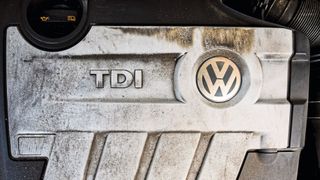 Im Dieselskandal des Volkswagenkonzerns sind vier leitende Angestellte verurteilt worden. (Bild: Dr. Lehnen & Sinnig/Shanti Hesse (Shutterstock))
