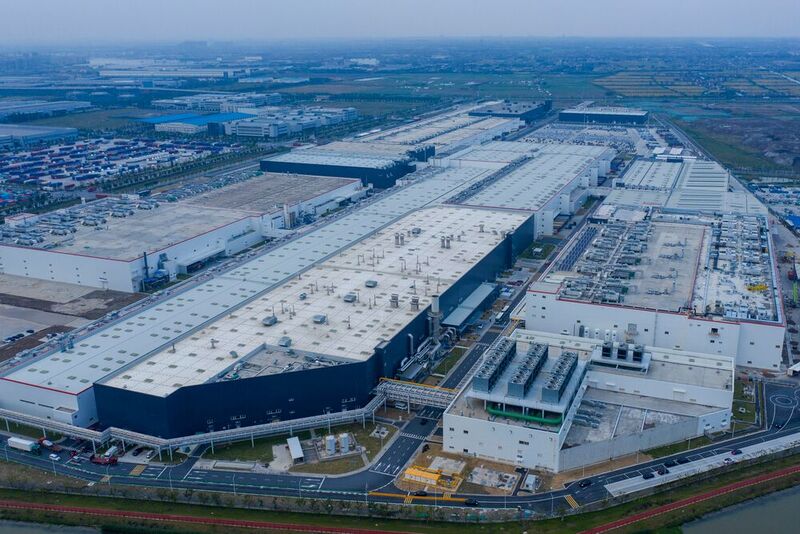 Teslas Fabrik in einer Sonderwirtschaftszone von Schanghai, China.