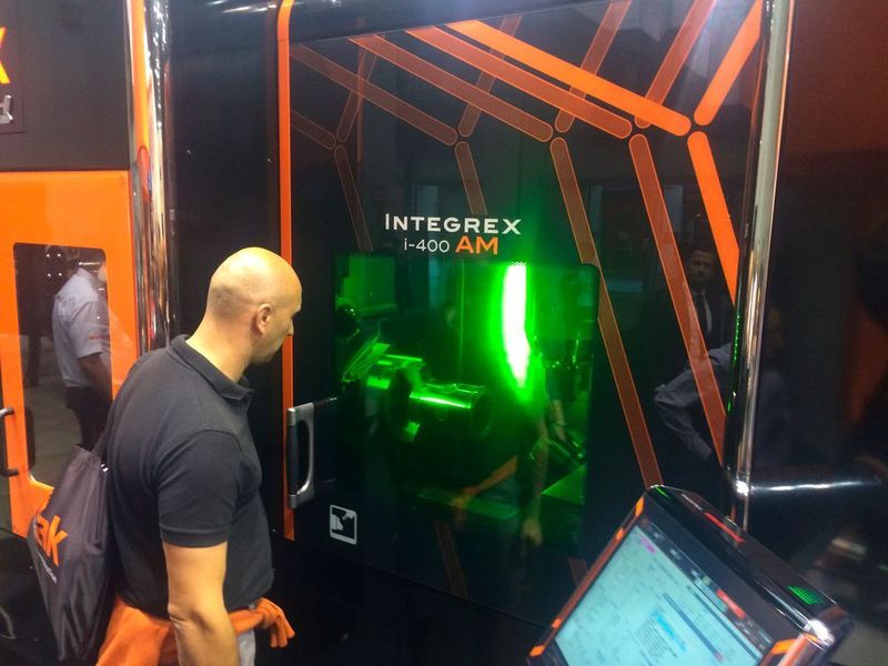 L'Integrex I-400 AM de Mazak, une machine multi-fonction associant les atouts d'un tour et d'une fraiseuse. (Image: maschinenmarkt.de / Frank Jablonski)
