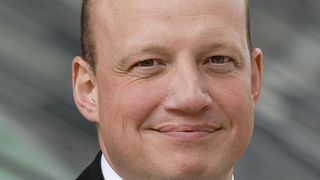 Peter Hettich folgt bei Swisslog Hans Ziegler als Delegierter des Verwaltungsrats. (Bild: Swisslog)