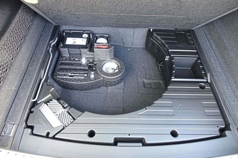 ... Verstärker und Subwoofer von Burmester. (Sven Prawitz)