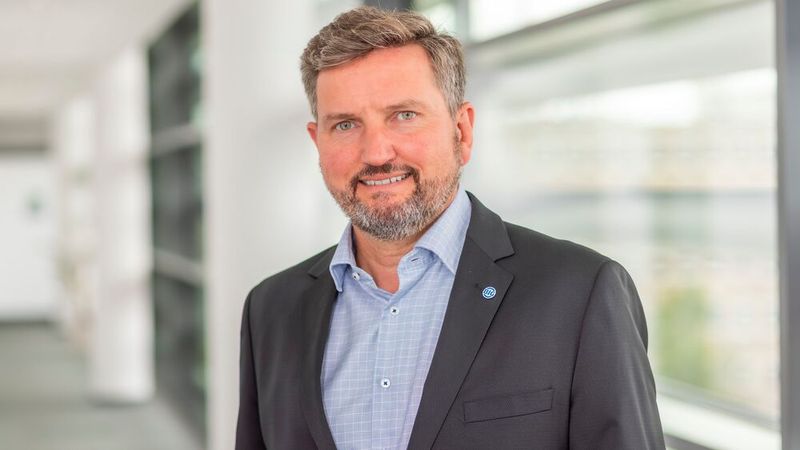 Peter Kaetsch ist Vorstandsvorsitzender der BIG direkt gesund und Verfechter des Once-Only-Prinzips.(Bild:  Stephan Schuetze)