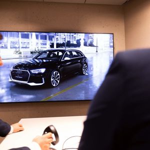... werden durch digitale Angebote ergänzt.(Bild:  Audi)
