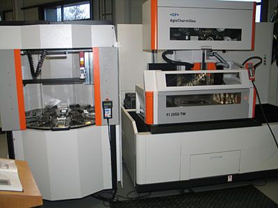 Drahterodiermaschine FI 2050 TW mit Palettenmagazin. (Archiv: Vogel Business Media)