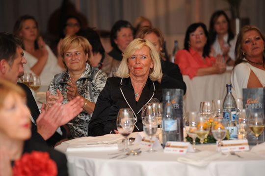 Marion Johl, Generalbevollmächtigte und Vertriebsleiterin der Santander Consumer Bank und Geschäftsführerin der Santander Consumer Leasing, war auch in diesem Jahr Jurymitglied beider Awards. (Archiv: Vogel Business Media)