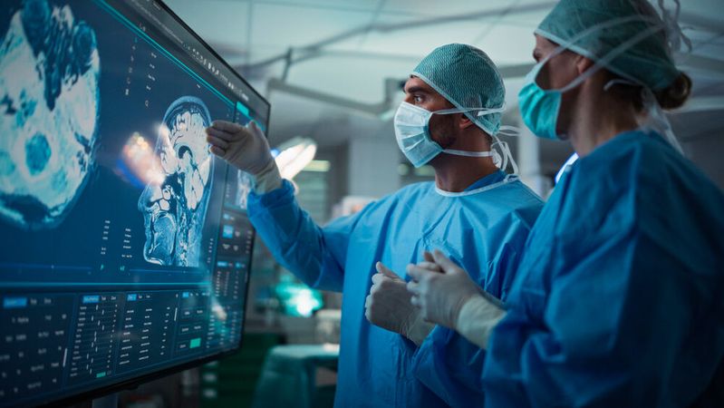 Der Medtec Live Branchenreport 2026 „Zukunftsfeld Medizintechnik: Technologien, Märkte und strategische Optionen“ beleuchtet zentrale Entwicklungen in der Medizintechnik und greift strategische Fragen auf, die die Branche in den kommenden Jahren beschäftigen werden. (Bild: ©  Gorodenkoff - stock.adobe.com)
