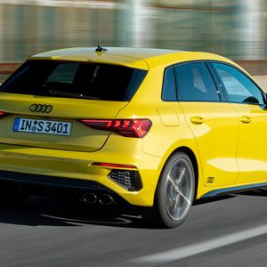 Der Sportback startet bei 46.300 Euro.(Bild:  Audi)