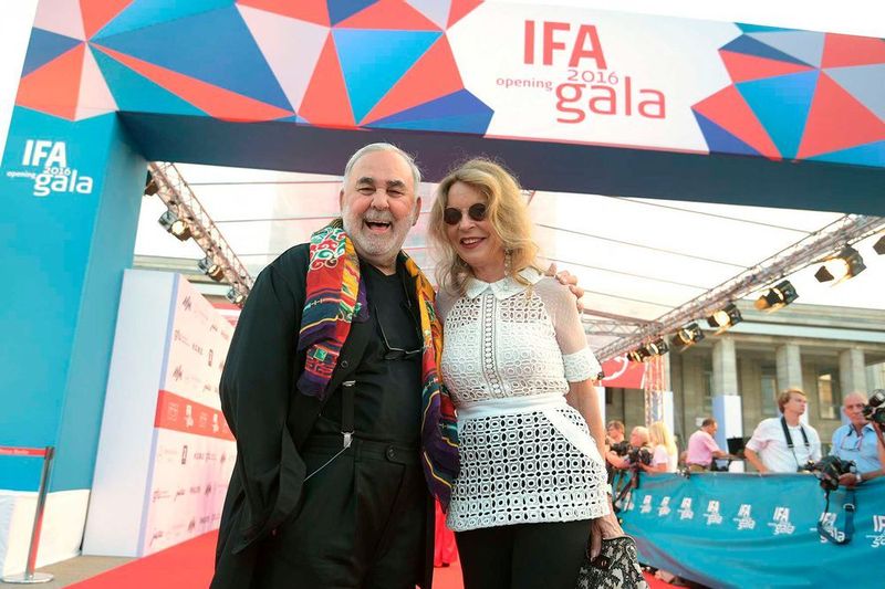 Star-Coiffeur Udo Walz und Begleitung (Messe Berlin)