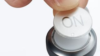 Flexlab-Drucktaster aus der Serie Rafix 22 FS von Rafi lassen sich individuell beschriften und sind mit farbloser, roter, gelber und grüner Blende erhältlich. (Bild: Rafi)