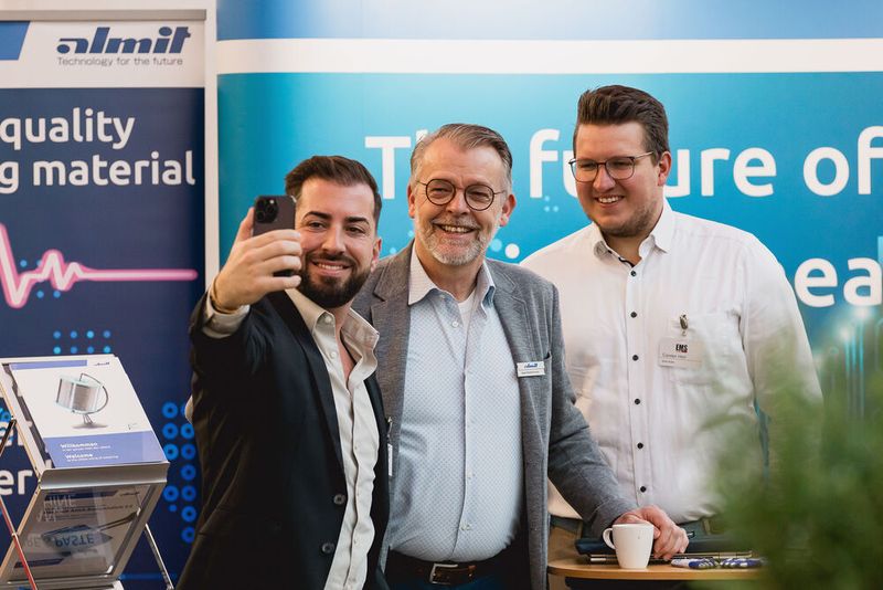 Der EMS-Tag 2024 in Würzburg bringt die Branche an einen Tisch, an dem Ideen und Lösungsansätze für Multikrisen diskutiert werden. (Bild: Stefan Bausewein)