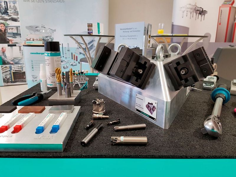 In cooperation with VDWF and Form + Werkzeug, Meusburger successfully hosted its inaugural tool and mould making days in Bregenz, Austria. (Stocker)