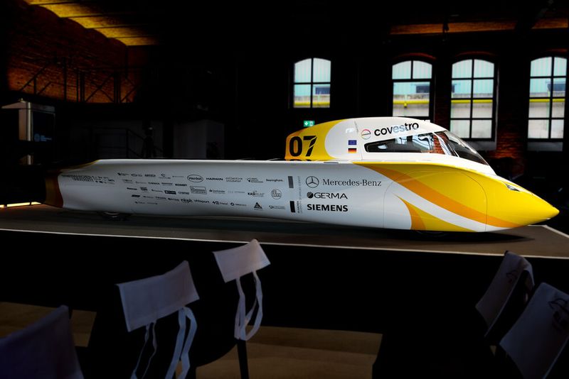 Mit 5,80 Metern ist der neue „Æthon“ knapp einen Meter länger als sein Vorgänger „Covestro Adelie“ – und hat dazu mit sechs Quadratmetern Solarfläche rund zwei Quadratmeter mehr davon als bisher.  (Bild: Covestro)